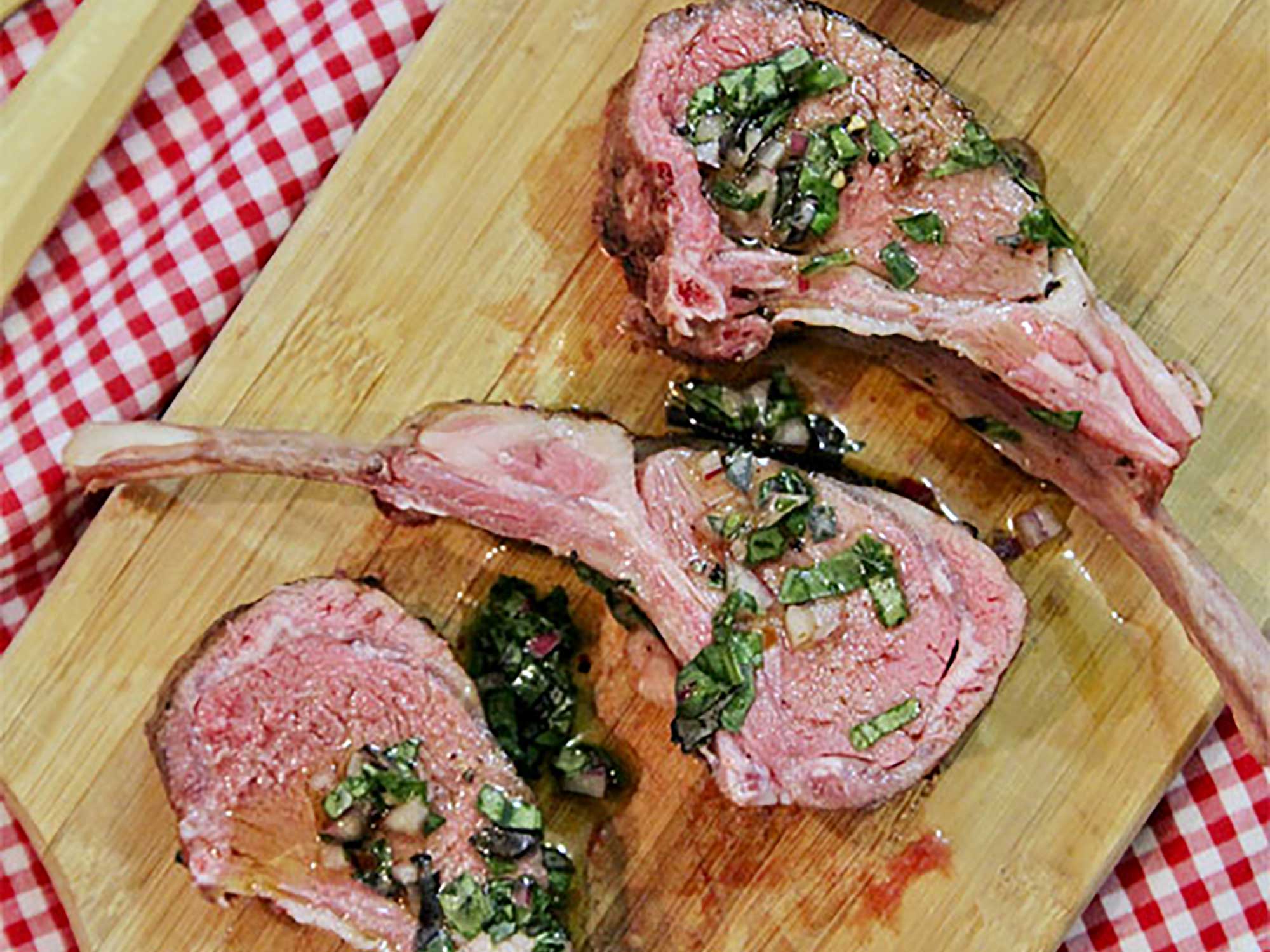sous_vide_lamb_chops_with_basil_chimichurri
